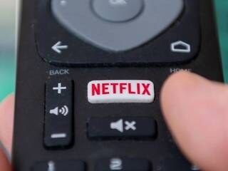 Netflix na záver augusta pridáva ďalšie veľké novinky. Vracia sa Outer Banks, príde M3GAN aj druhá séria Leanne